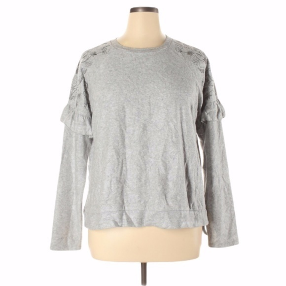 Eyeshadow XL grey embroidered floral ruffle‎ long sleeve crew neck sweater